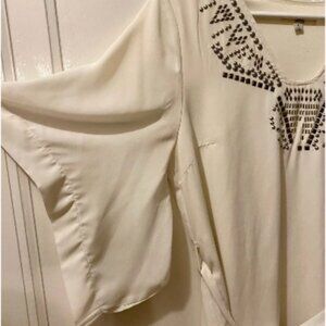 Ya Los Angeles, White, Knee Length Dress w Studs & Kimono Sleeves - worn twice